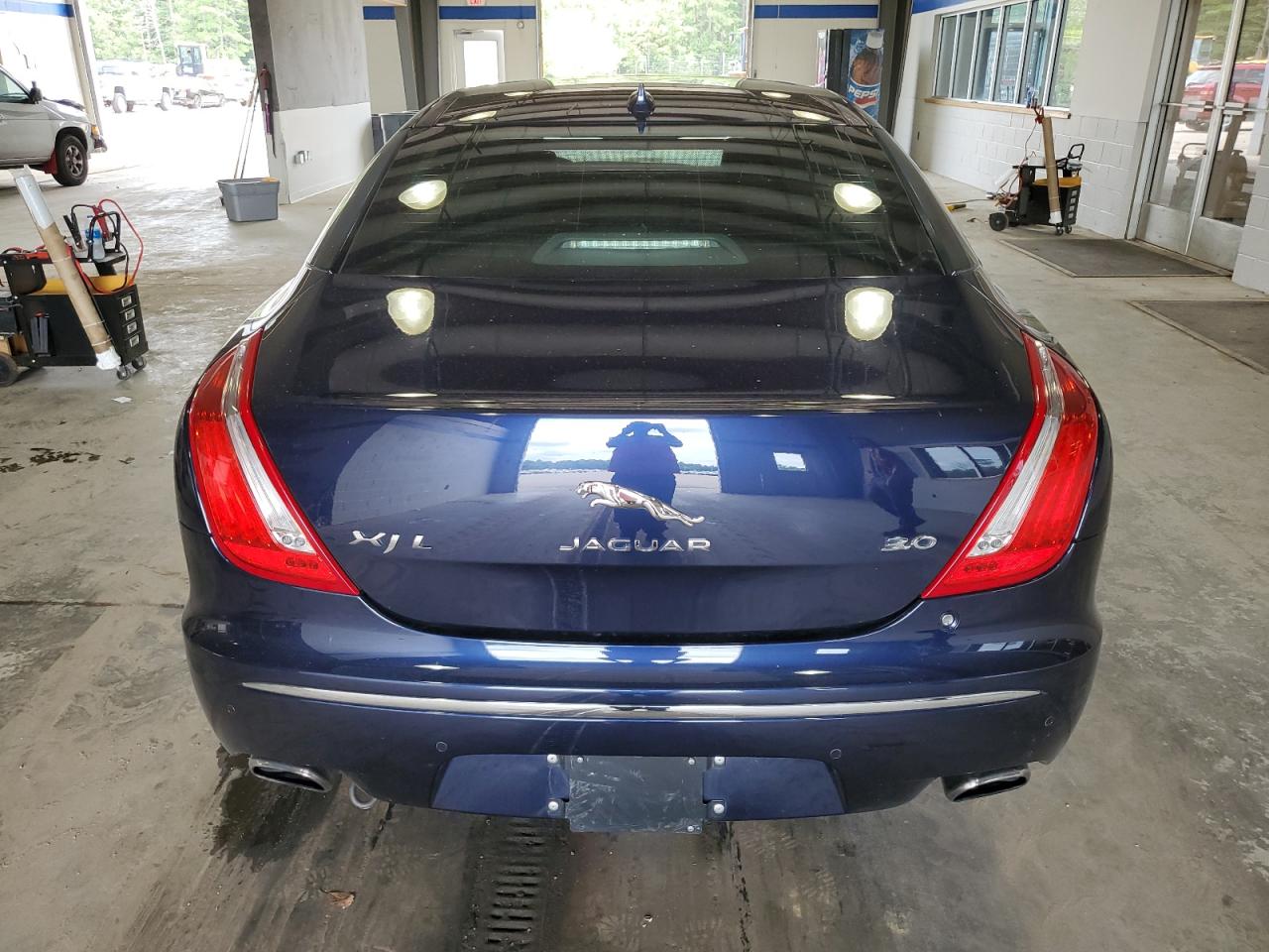 SAJWA2GZ5F8V88626 2015 Jaguar Xjl Portfolio