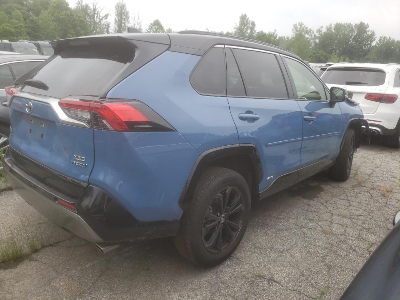 TOYOTA RAV4 XSE 2022 blue  hybrid engine JTME6RFV6NJ021139 photo #4