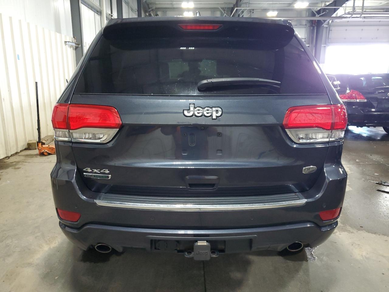 1C4RJFCM7EC384032 2014 Jeep Grand Cherokee Overland