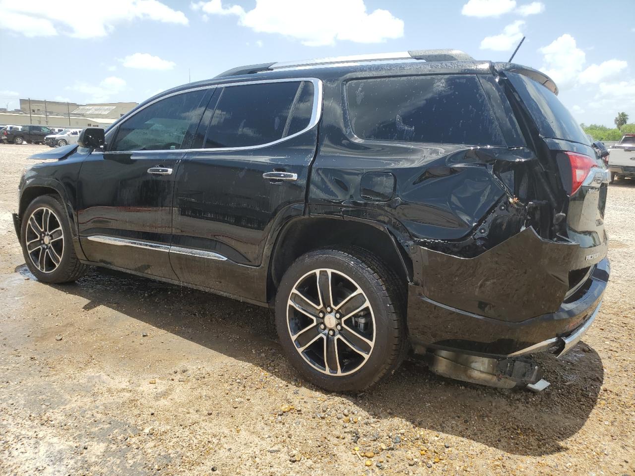 2019 GMC Acadia Denali vin: 1GKKNXLS2KZ245627