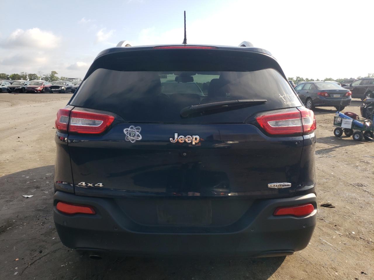 1C4PJMCBXFW515366 2015 Jeep Cherokee Latitude