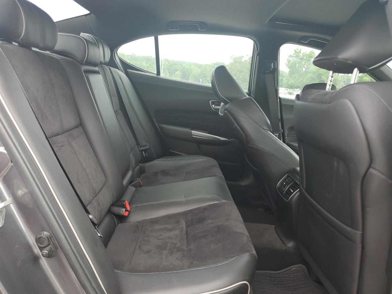 19UUB2F6XJA000278 2018 Acura Tlx Tech+A