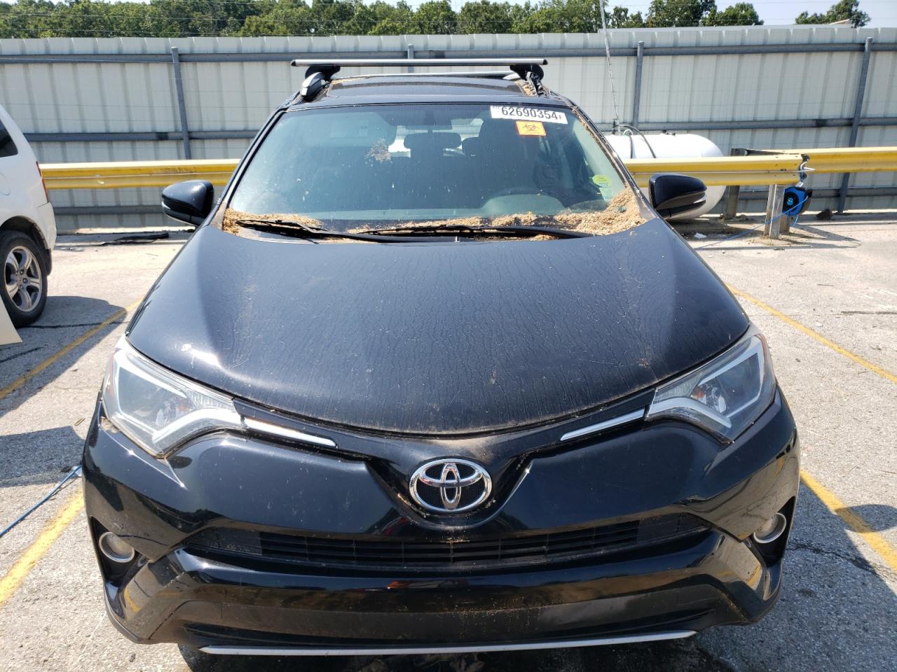 Lot #2879157944 2016 TOYOTA RAV4 XLE