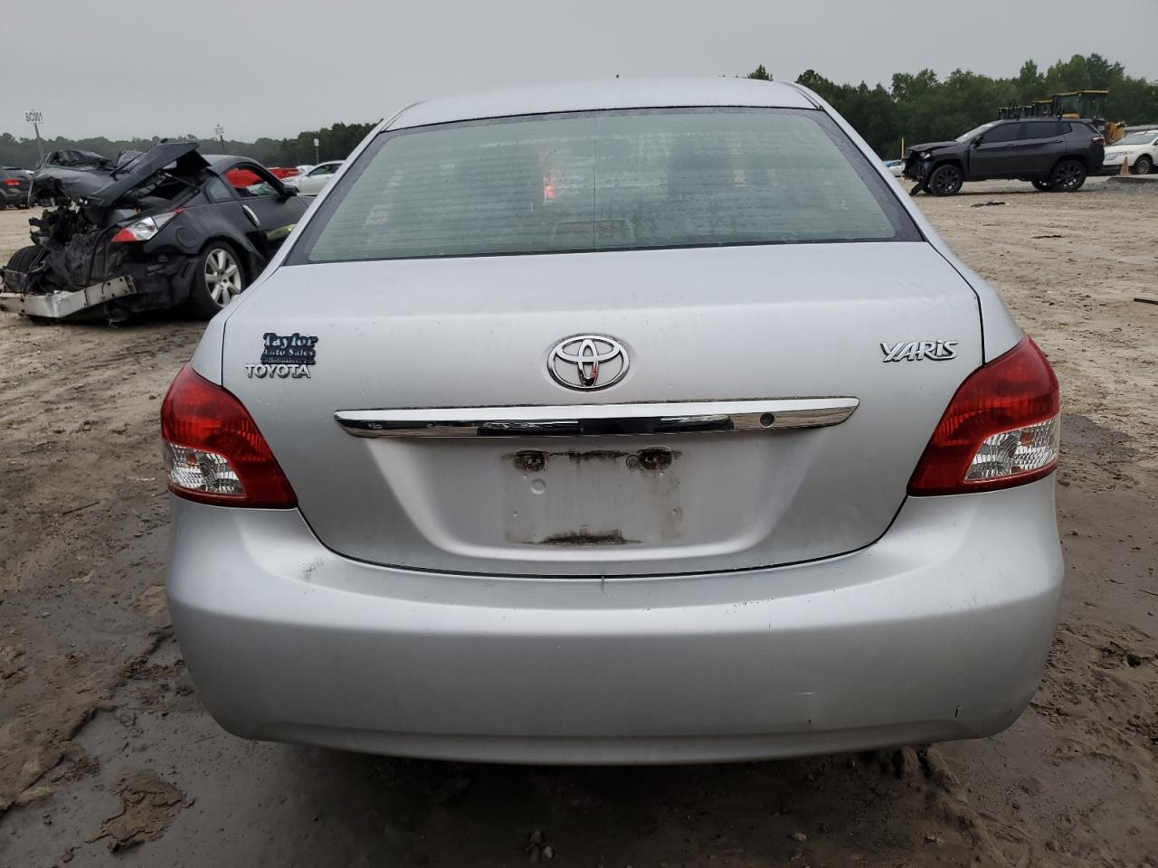 JTDBT923581218260 2008 Toyota Yaris