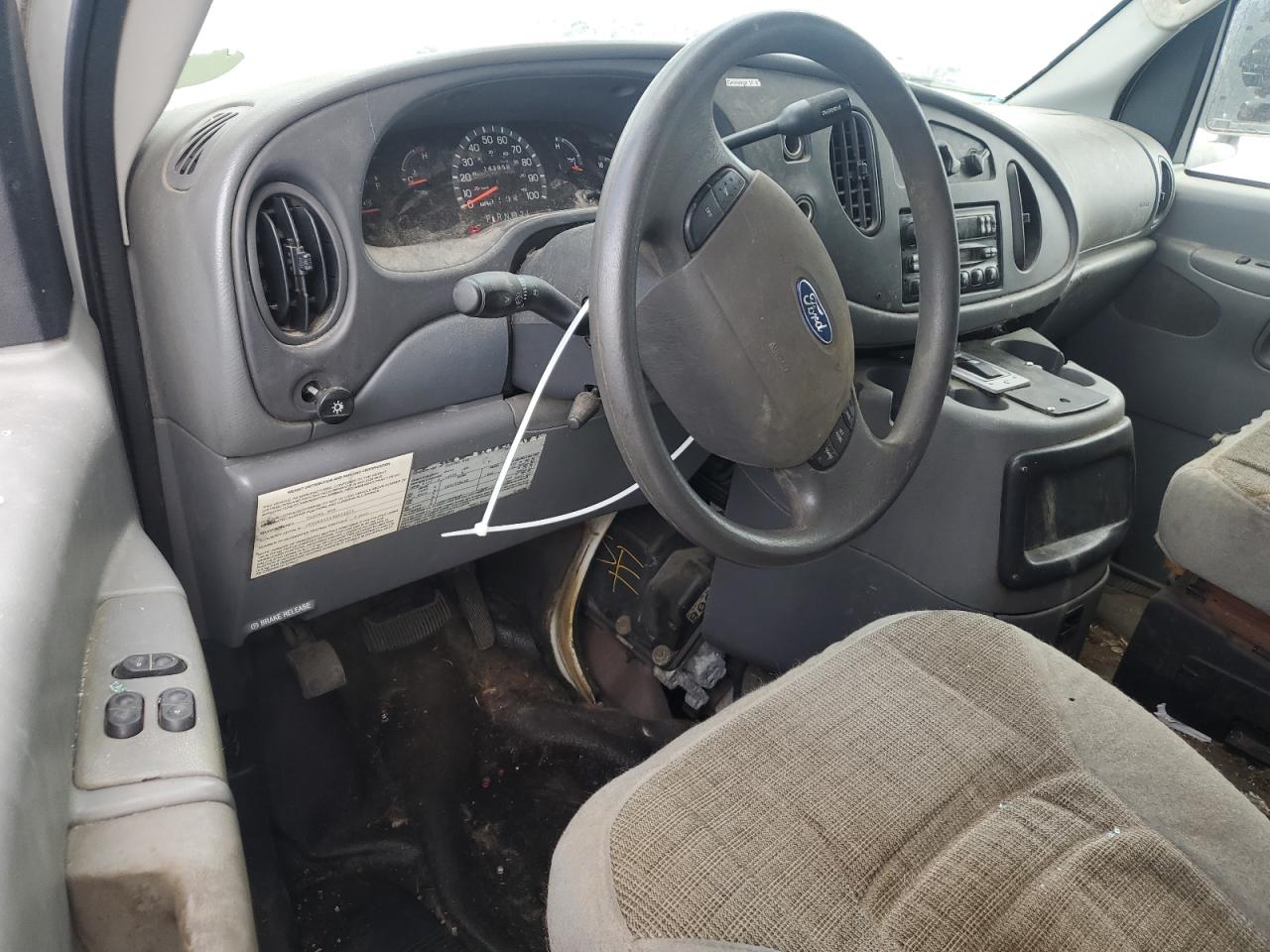 1FDXE45S63HA53871 2003 Ford Econoline E450 Super Duty Cutaway Van