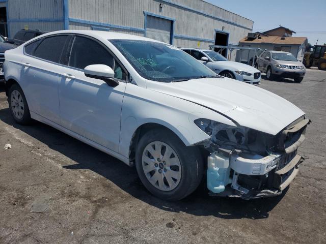 VIN 3FA6P0G79KR284813 2019 Ford Fusion, S no.4