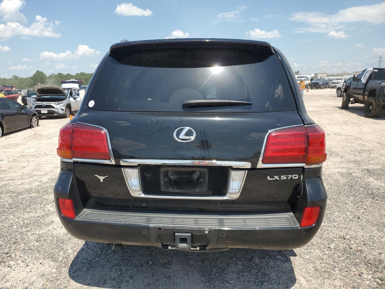 JTJHY7AX3B4070617 2011 Lexus Lx 570