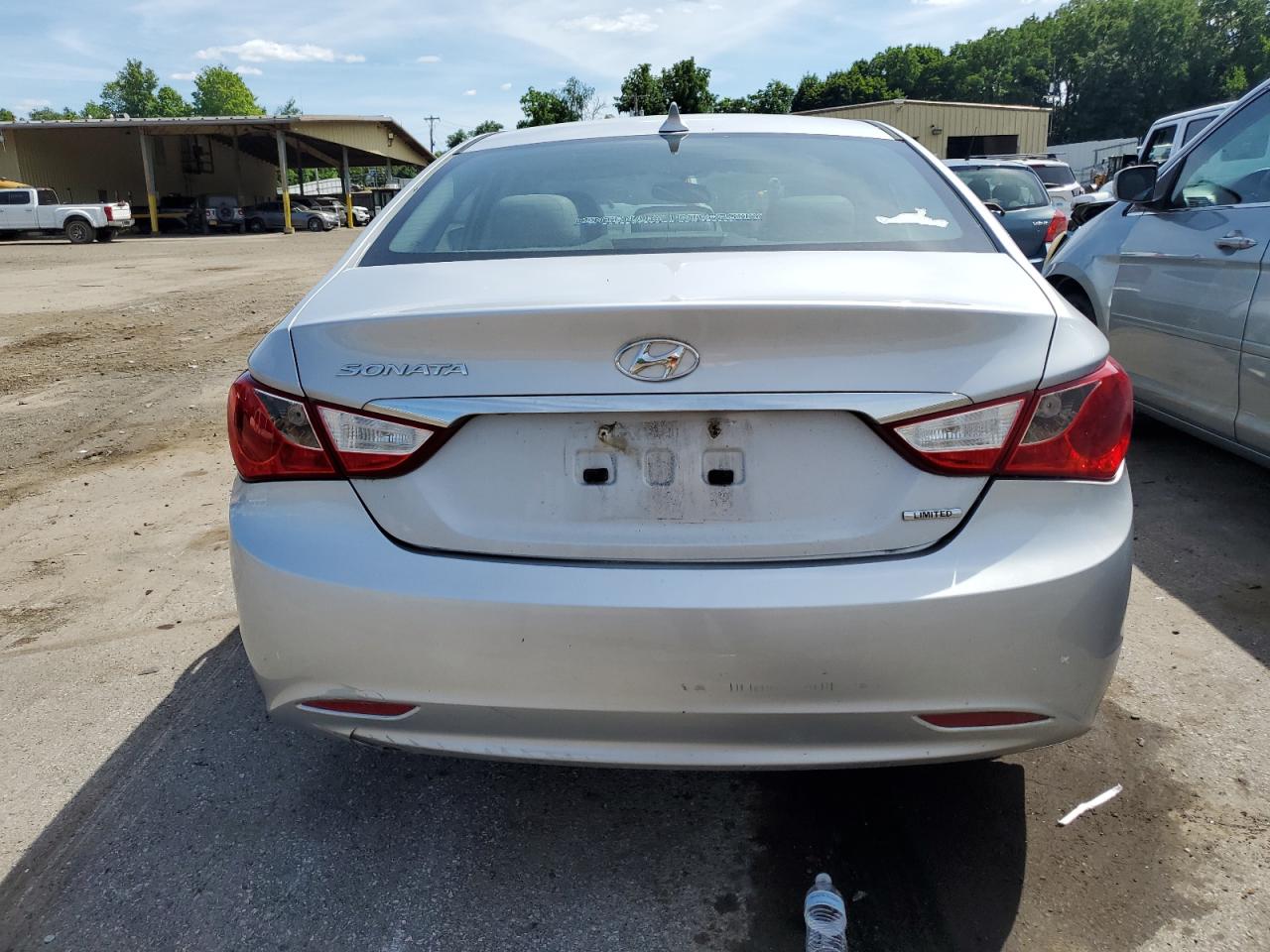 5NPEC4AC0BH016850 2011 Hyundai Sonata Se