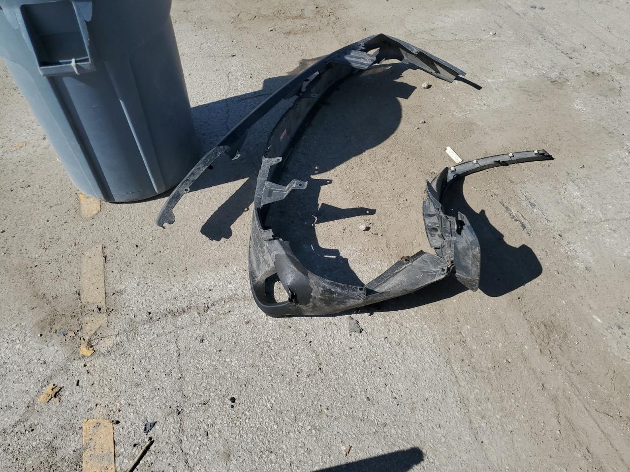 5TDJKRFH4FS157598 2015 Toyota Highlander Xle