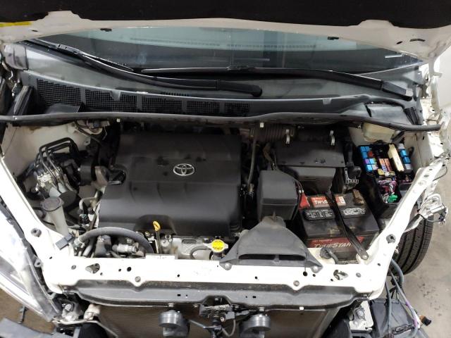 VIN 5TDDK3DC2FS113679 2015 Toyota Sienna, Xle no.12