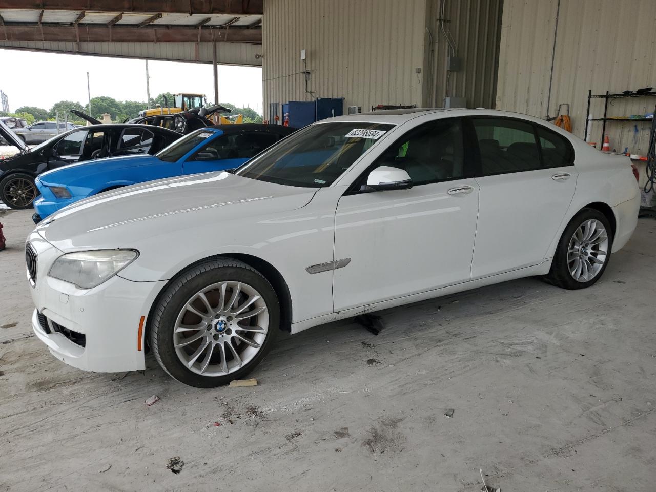  Salvage BMW 7 Series