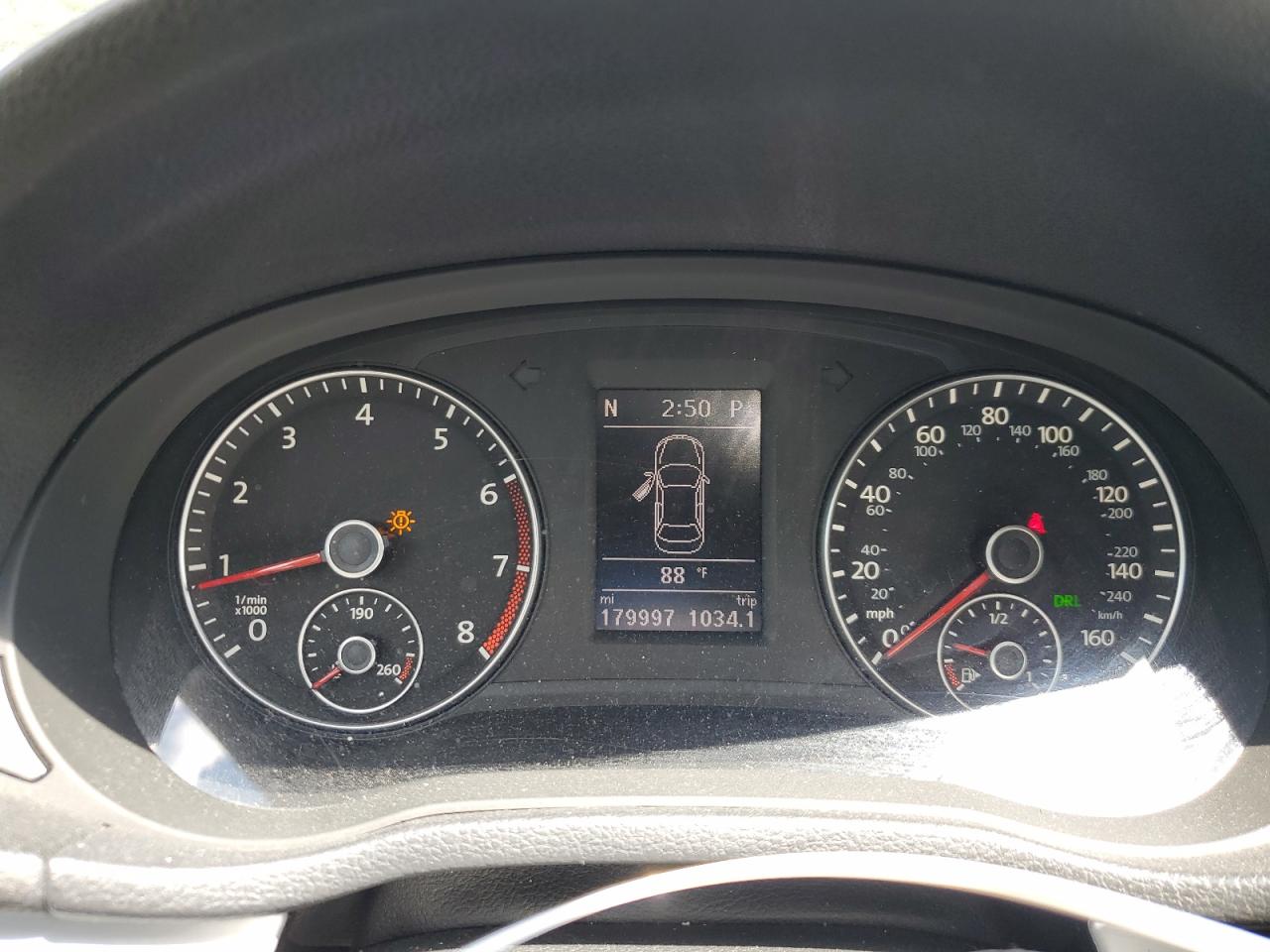 1VWBP7A36DC069346 2013 Volkswagen Passat Se