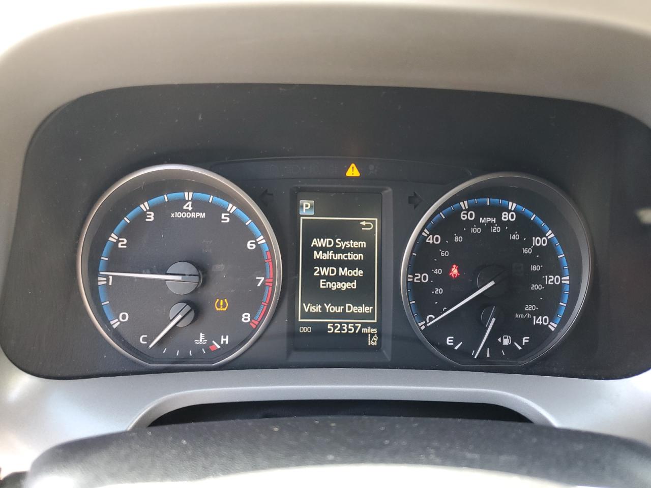 2T3BFREV2HW676036 2017 Toyota Rav4 Le