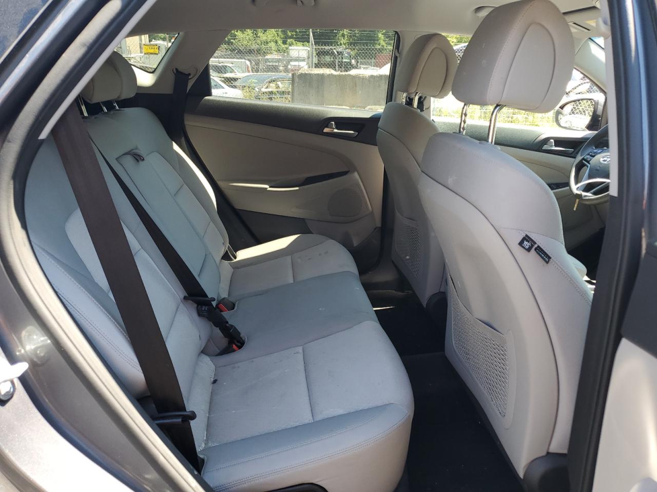 KM8J3CA25HU399193 2017 Hyundai Tucson Limited