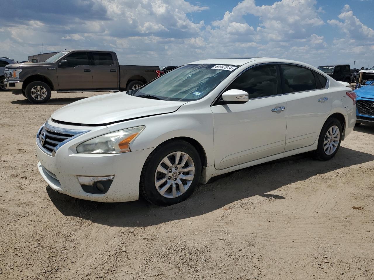 2013 Nissan Altima 2.5 vin: 1N4AL3AP4DN556318