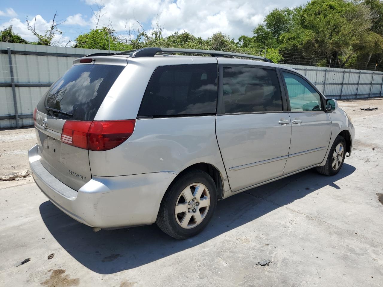 5TDZA22C15S285920 2005 Toyota Sienna Xle