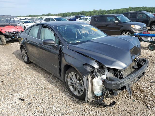 VIN 3FA6P0LU7KR235220 2019 Ford Fusion, SE no.4