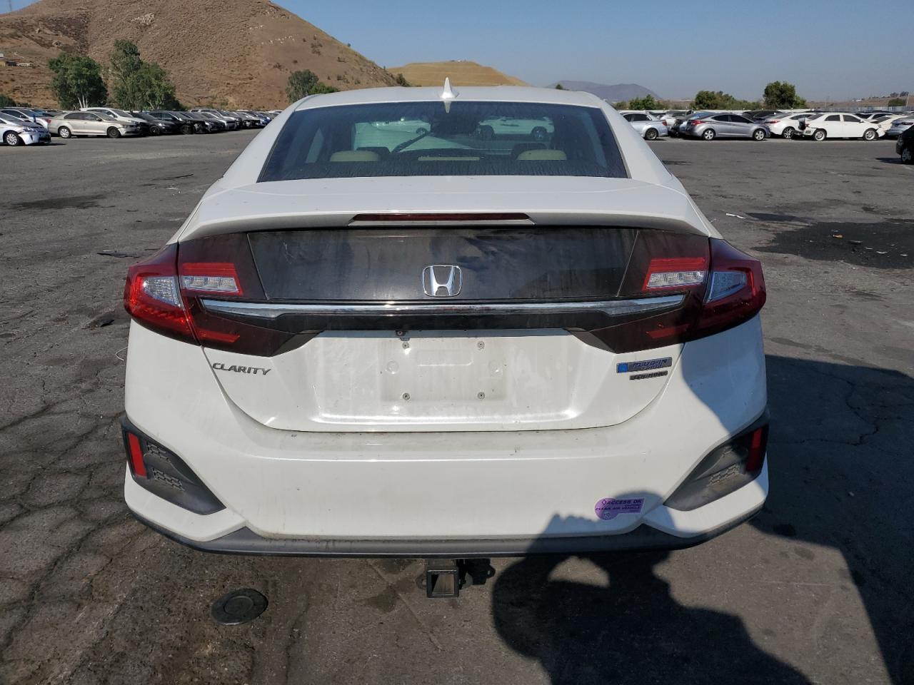 JHMZC5F33JC024224 2018 Honda Clarity Touring