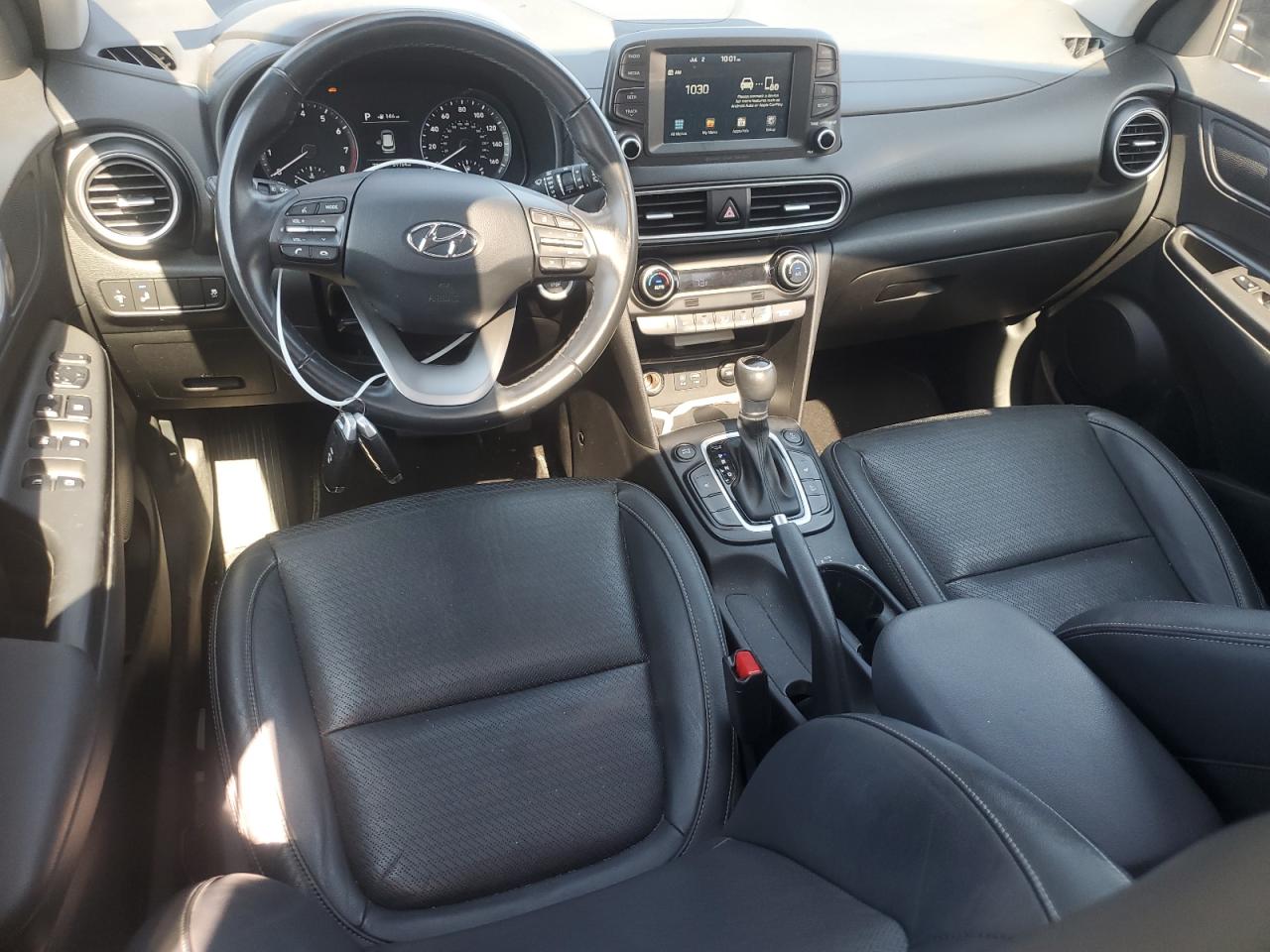 KM8K3CA57JU140158 2018 Hyundai Kona Limited