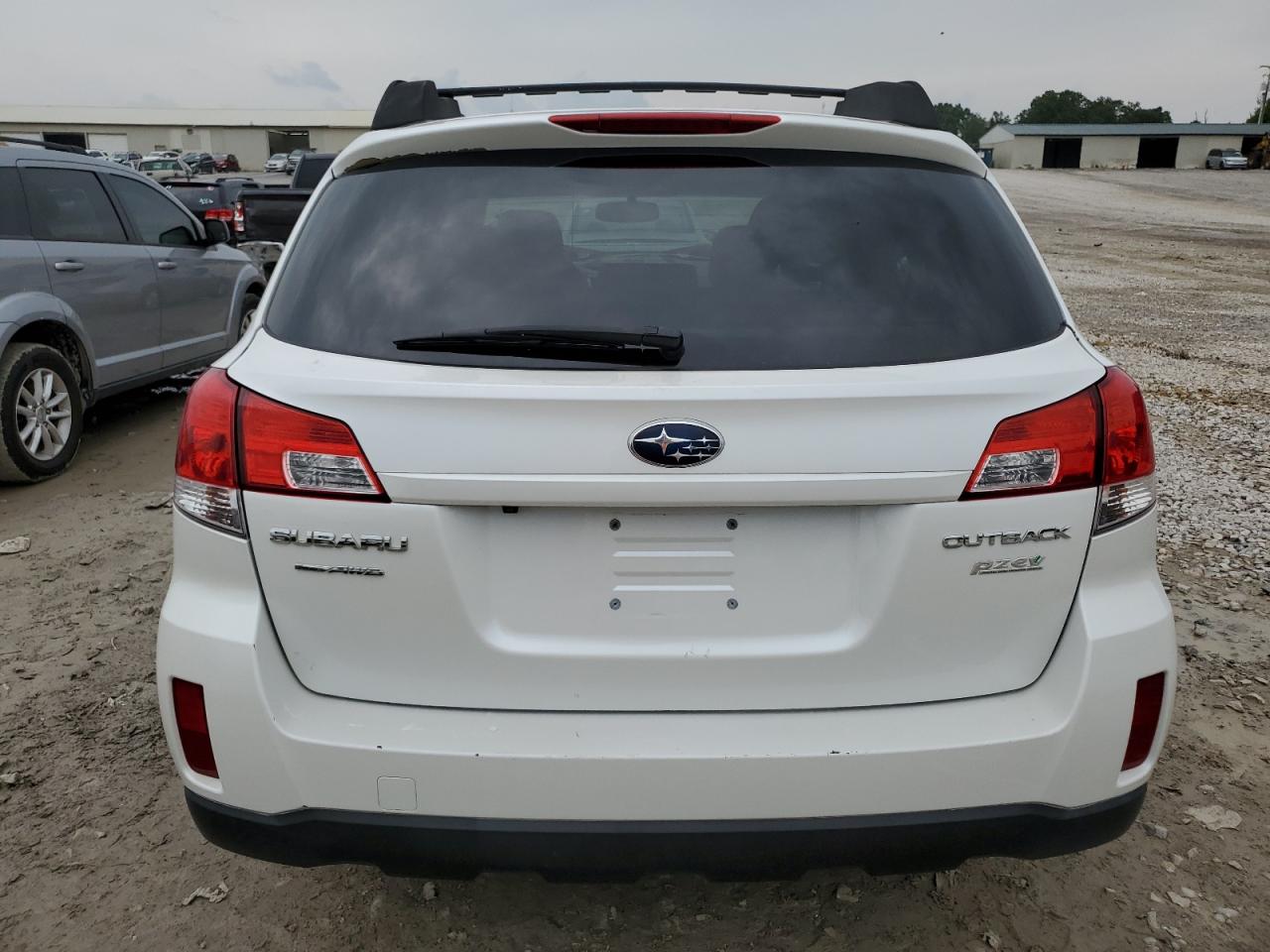 Lot #2723235378 2011 SUBARU OUTBACK 2.