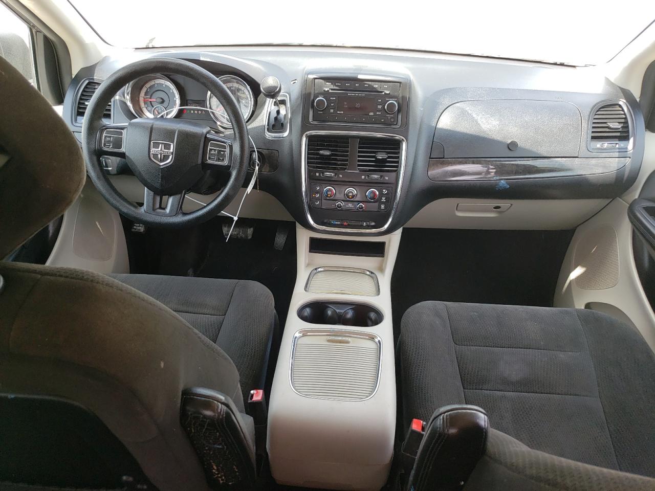 2C4RDGCG2GR375725 2016 Dodge Grand Caravan Sxt