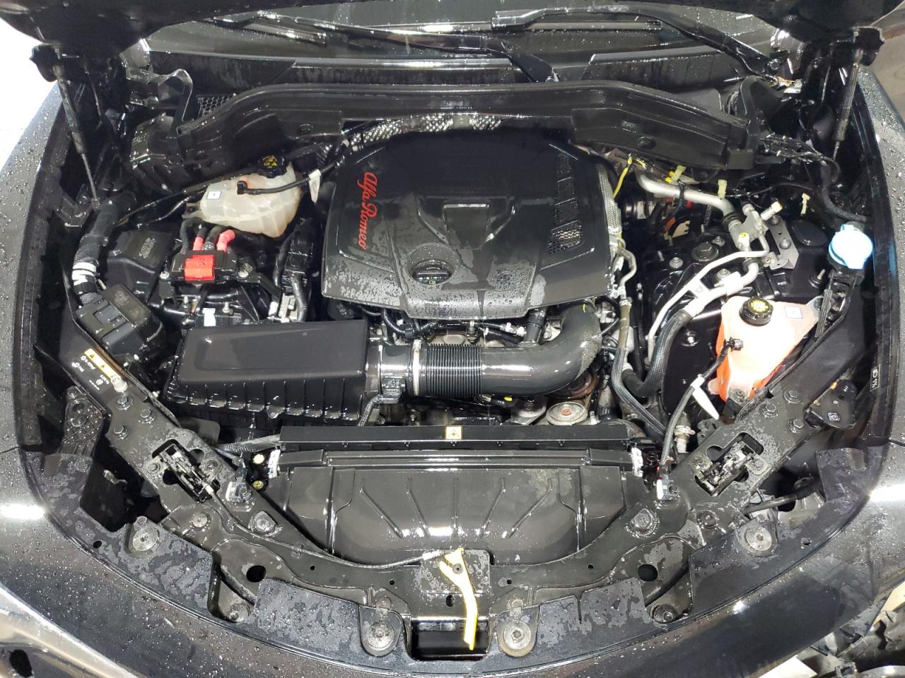 ZASPAKBN2N7D32673 2022 Alfa Romeo Stelvio Ti