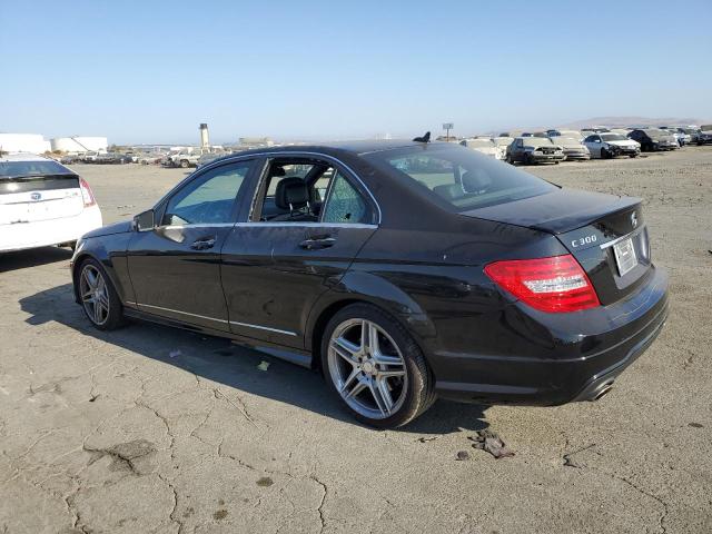 VIN WDDGF8AB6DR294152 2013 Mercedes-Benz C-Class, 3... no.2