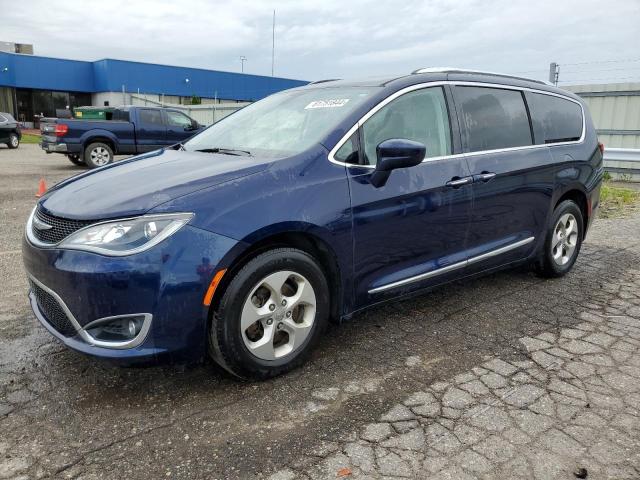 2C4RC1EG7HR614393 2017 CHRYSLER PACIFICA - Image 1