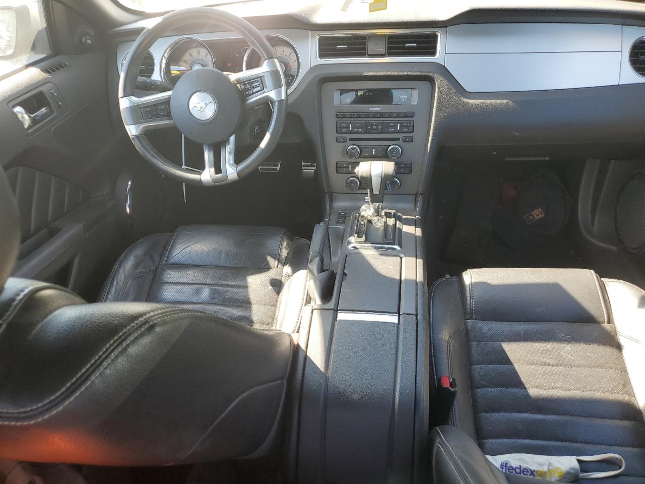 1ZVBP8AN2A5141859 2010 Ford Mustang