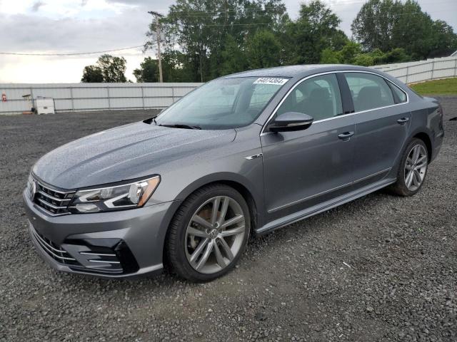 2017 VOLKSWAGEN PASSAT R-L - 1VWDT7A31HC069913