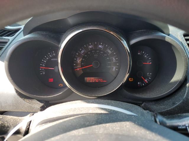 2011 Kia Soul + VIN: KNDJT2A22B7212321 Lot: 62868784