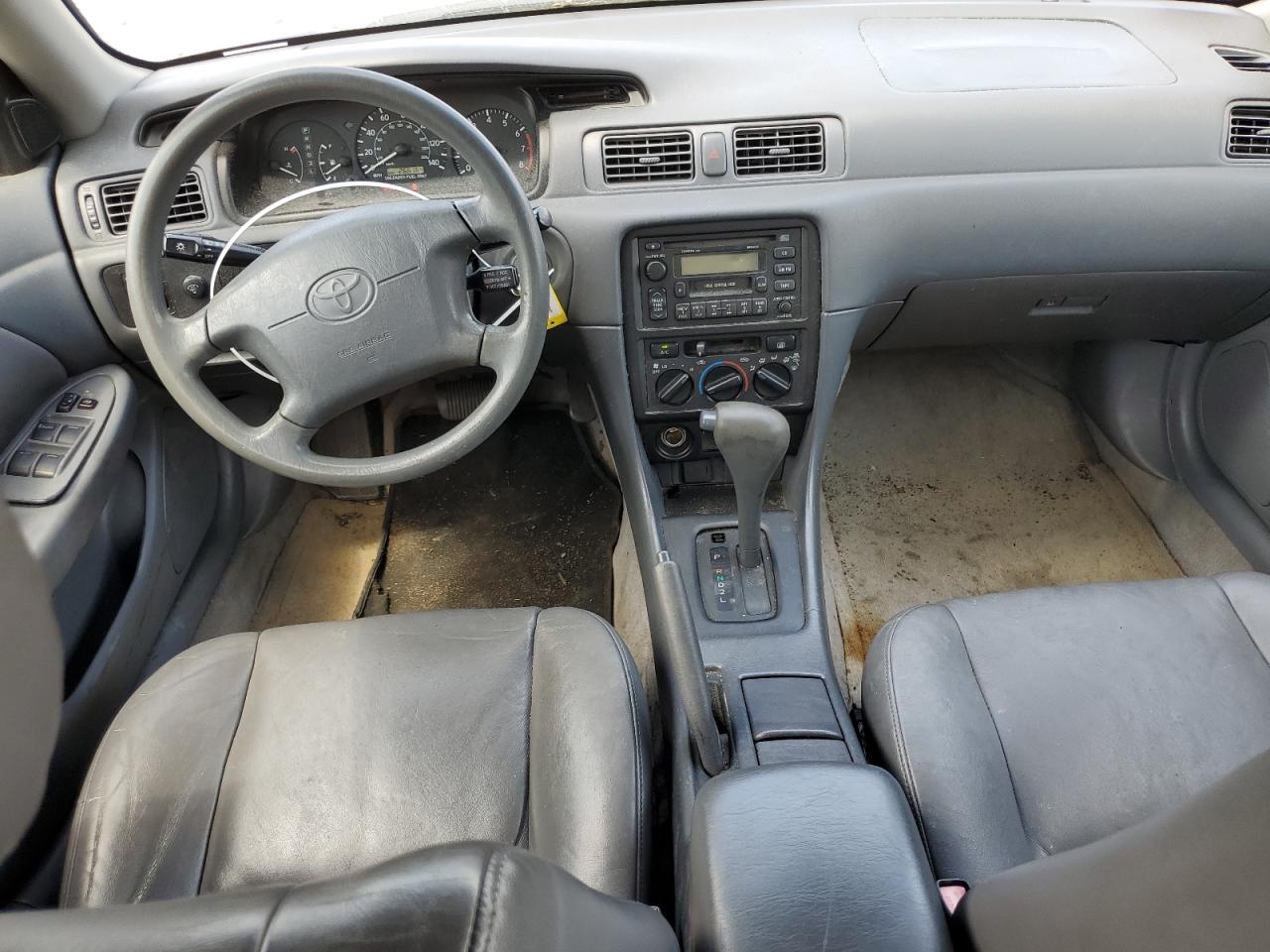 Lot #2738880663 1999 TOYOTA CAMRY LE