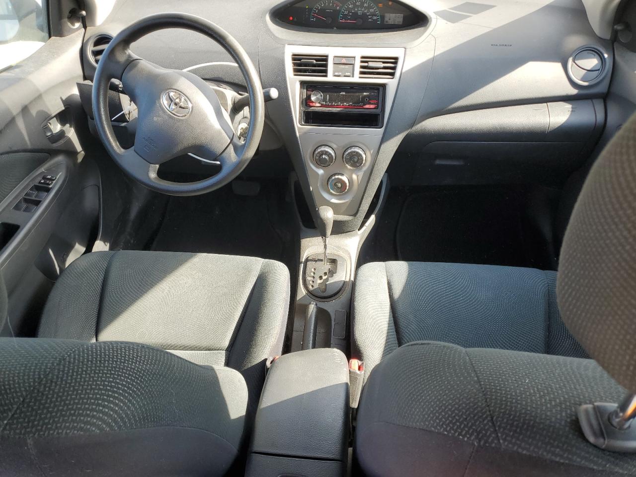 JTDBT903991335330 2009 Toyota Yaris