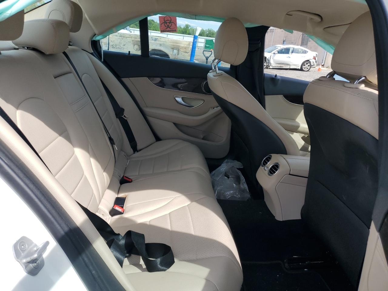 55SWF4JB6GU120041 2016 Mercedes-Benz C 300