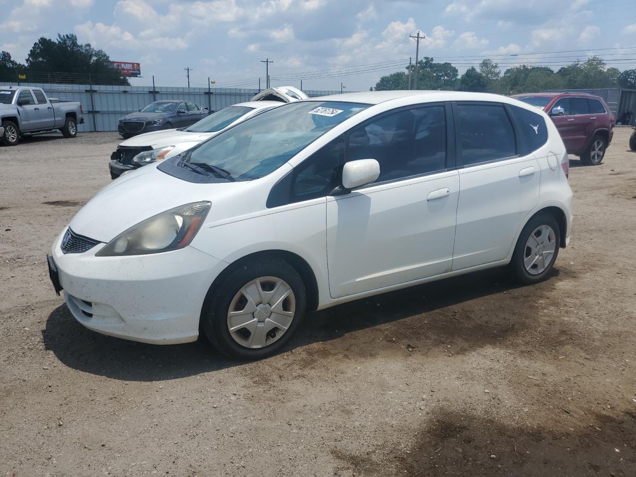 2013 Honda Fit vin: JHMGE8H34DC070651