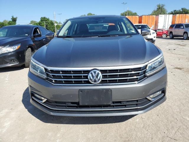 2018 VOLKSWAGEN PASSAT SE - 1VWBA7A34JC025035