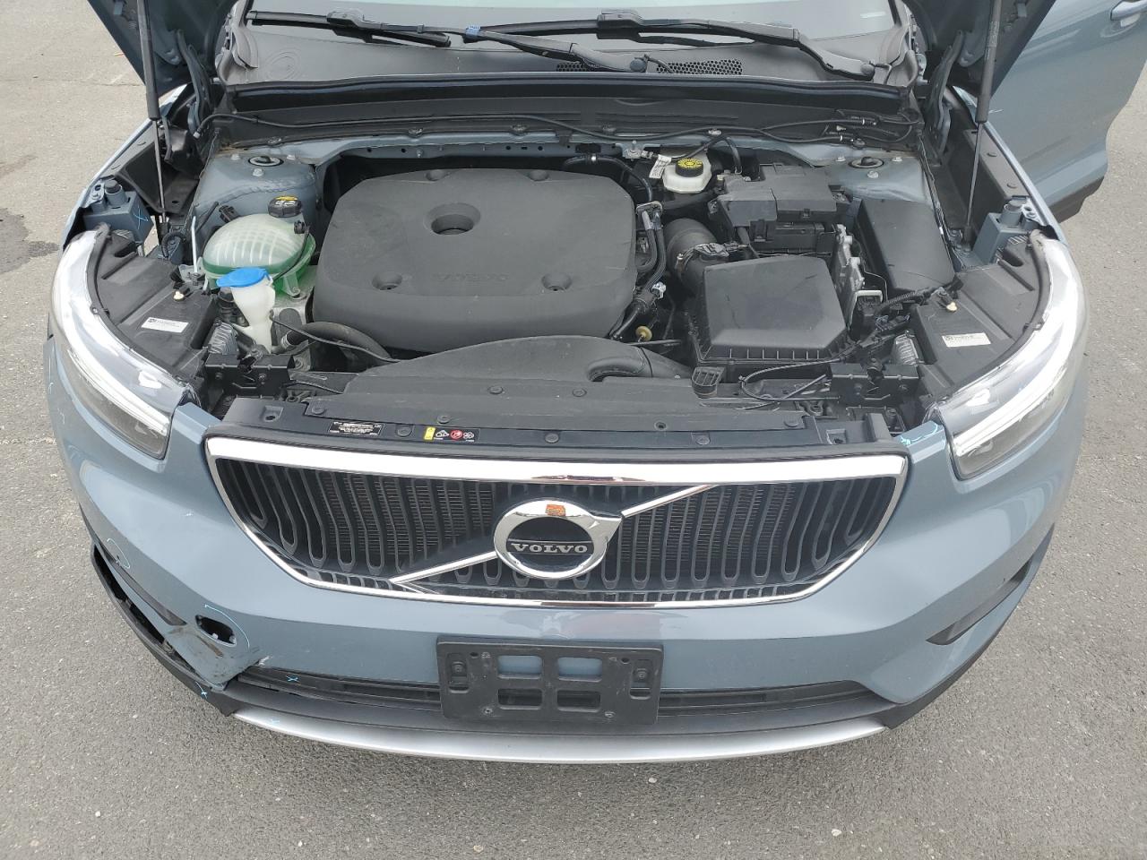 YV4162UK2M2409134 2021 Volvo Xc40 T5 Momentum