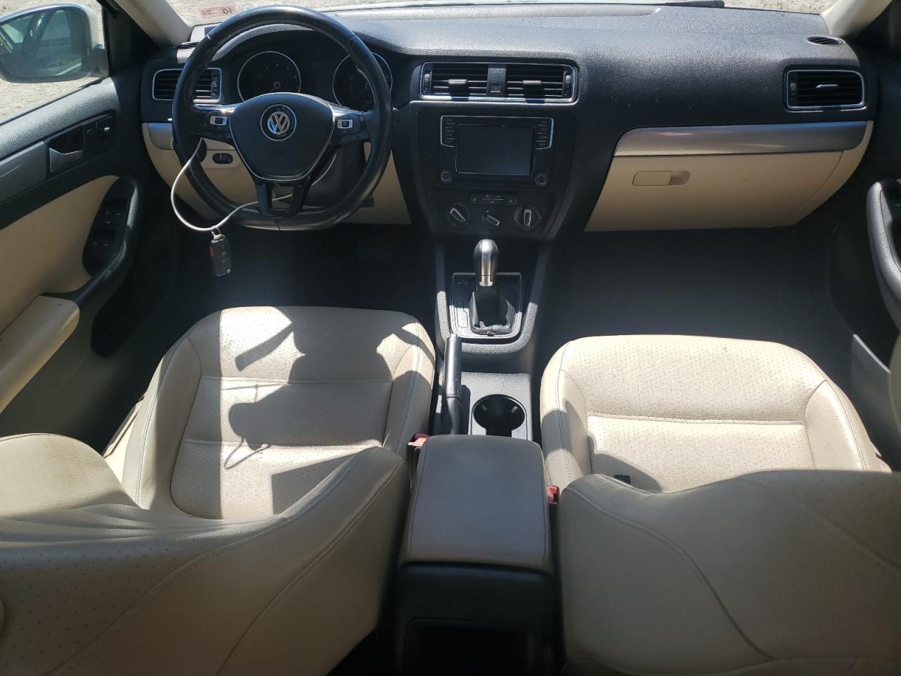 3VWDB7AJ4HM258300 2017 Volkswagen Jetta Se