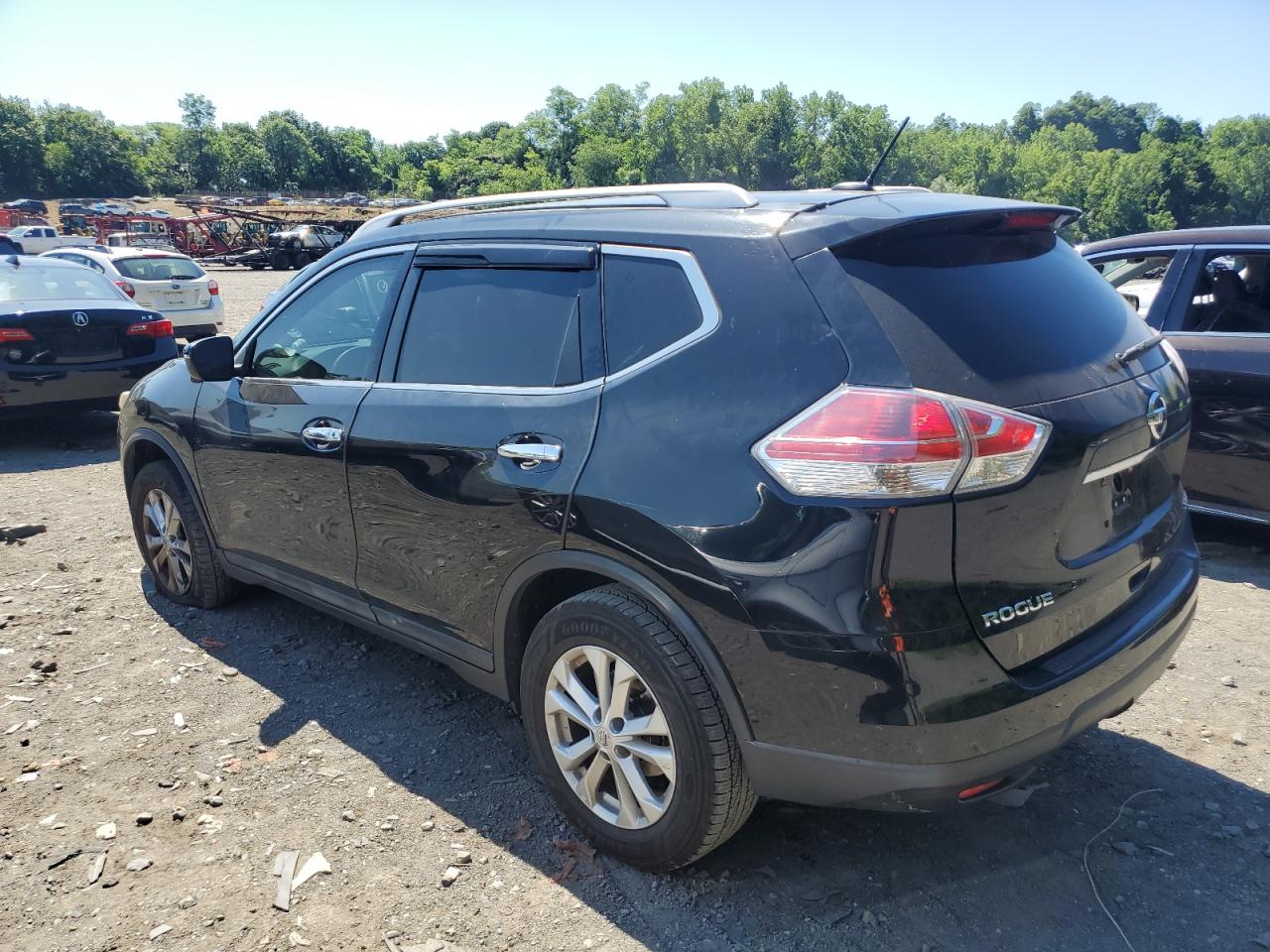 2015 Nissan Rogue S vin: 5N1AT2MV0FC854325