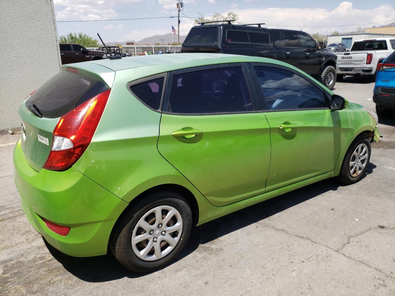 2014 Hyundai Accent Gls vin: KMHCT5AE5EU176839