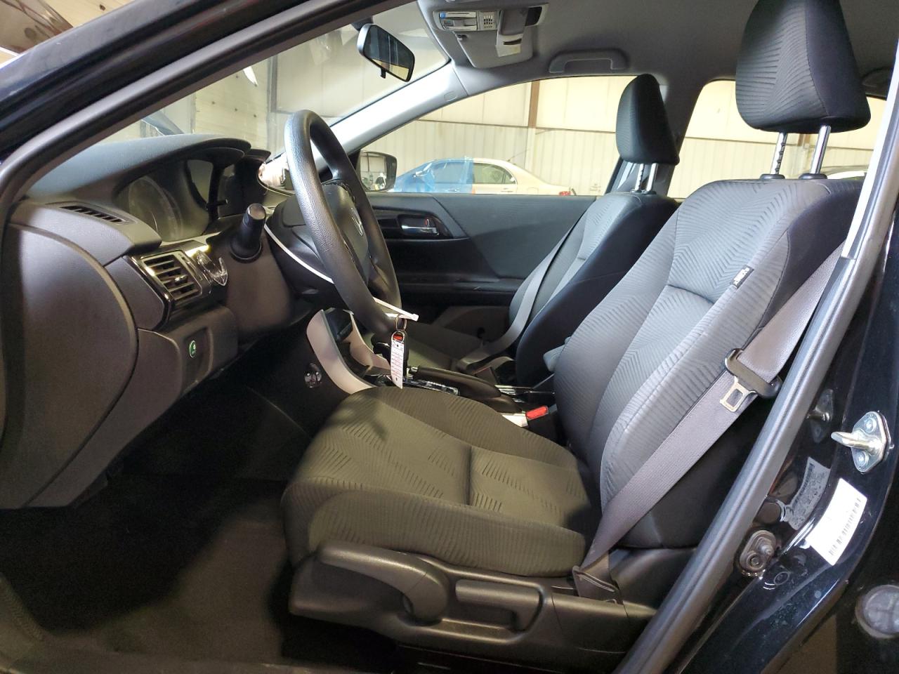 1HGCR2F38HA167603 HONDA ACCORD 2017