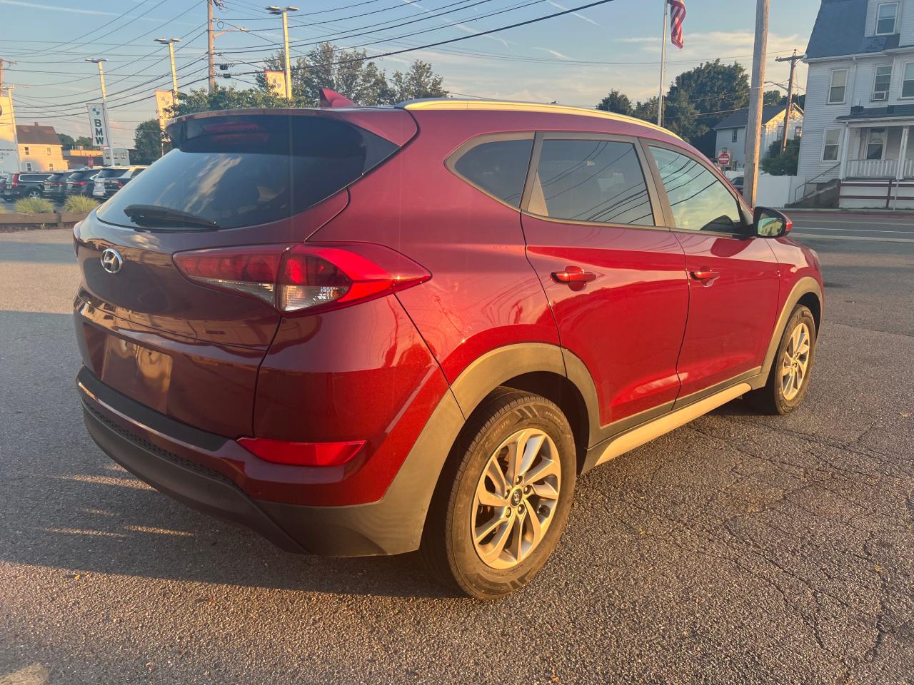 KM8J3CA44JU783201 2018 Hyundai Tucson Sel