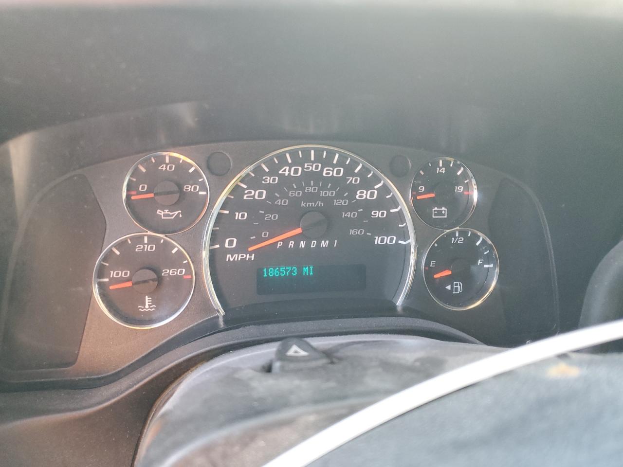 1GCZGFBA4A1116101 2010 Chevrolet Express G2500