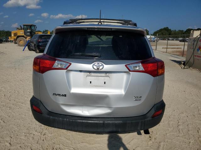 2015 TOYOTA RAV4 XLE - 2T3RFREV5FW322278