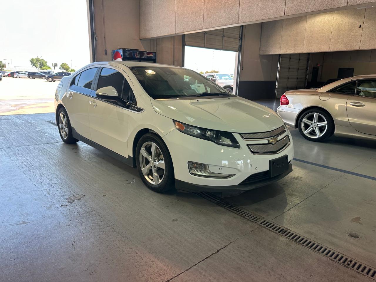 2014 Chevrolet Volt vin: 1G1RD6E48EU143023