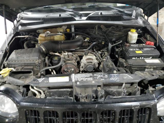 1J8GL48K95W575987 2005 Jeep Liberty Sport