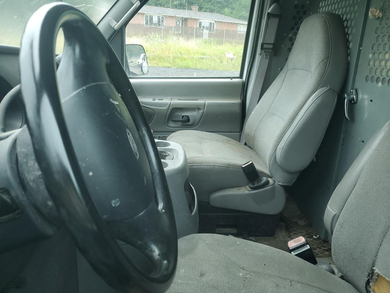 1FTNS24L71HB32482 2001 Ford Econoline E250 Van