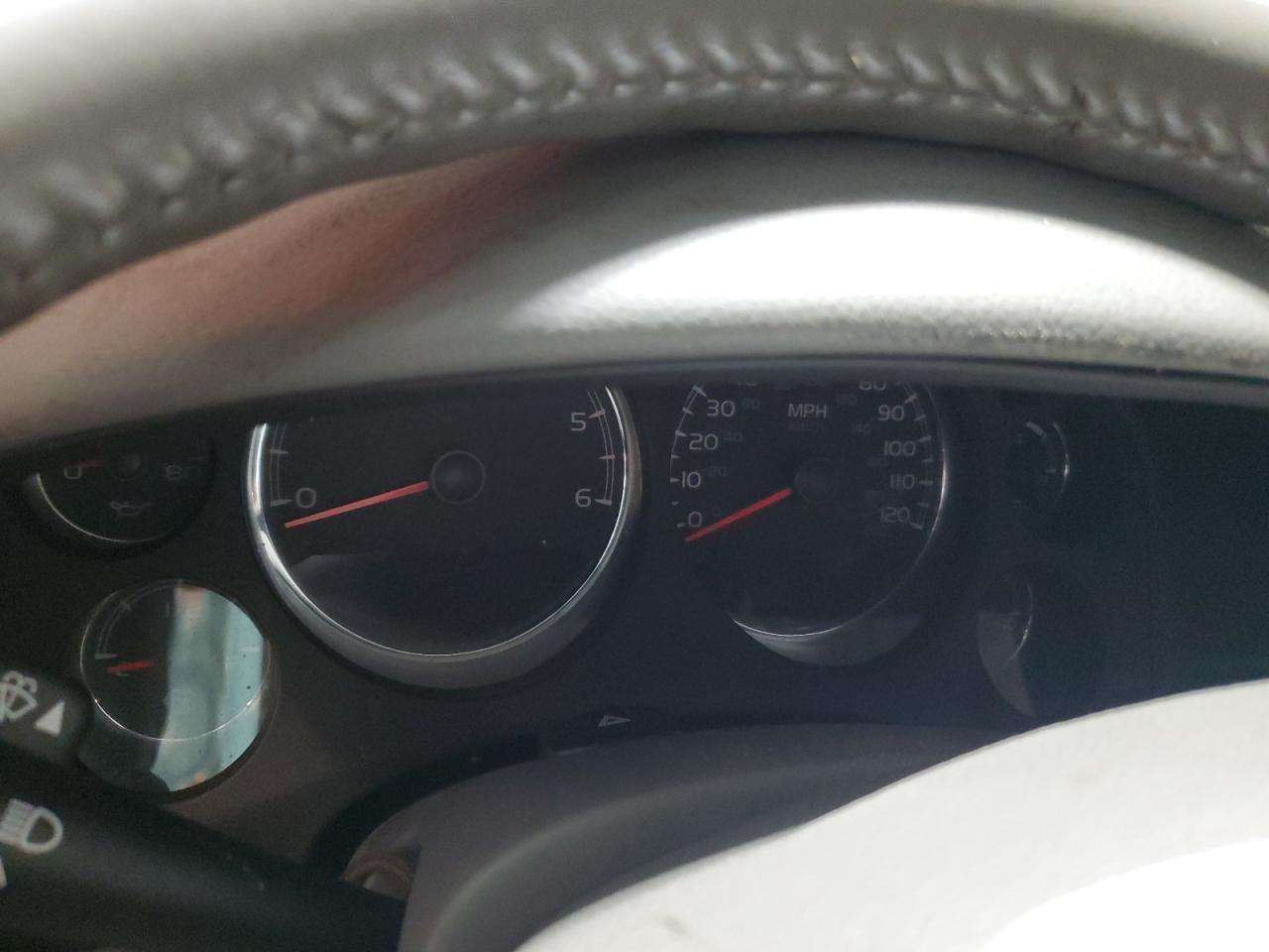 1GNSKBE04BR346713 2011 Chevrolet Tahoe K1500 Lt