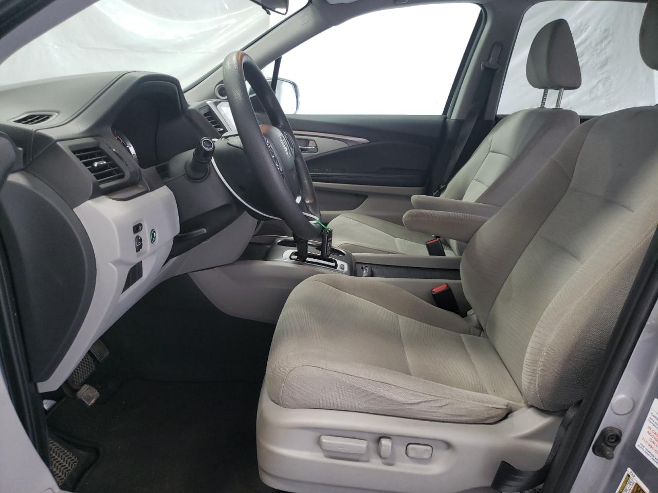 5FNYF6H38GB013013 2016 Honda Pilot Ex