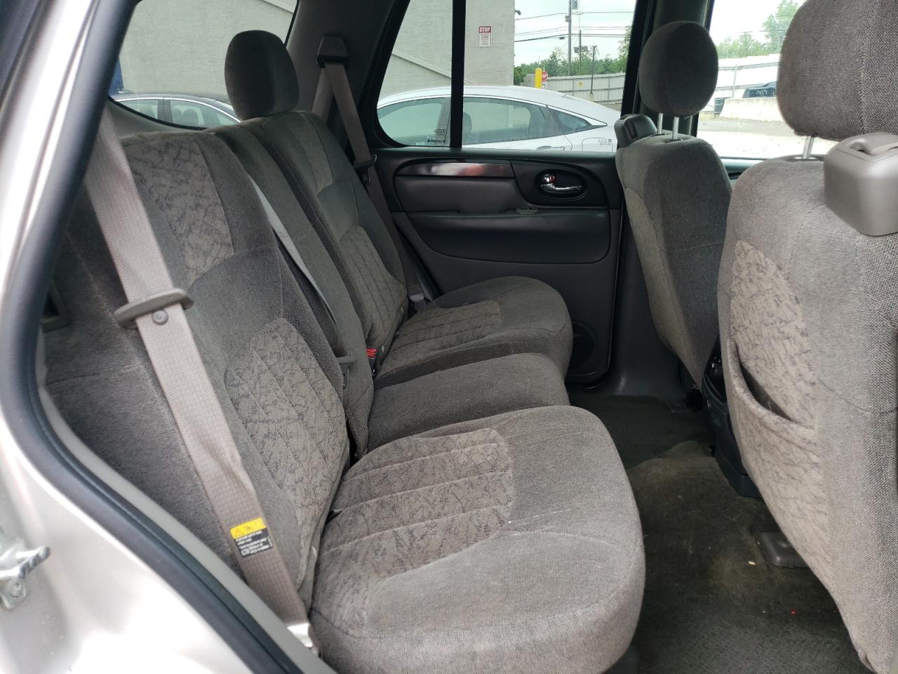 1GKDT13SX42252901 2004 GMC Envoy